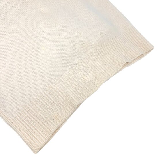 CHANEL Vintage 95A CC Logo Cashmere Knit Sweater Top Camellia Bow Cream [106236] - Picture 7 of 12